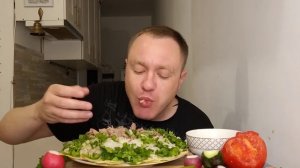 МУКБАНГ. ОБЖОР. БЕШБАРМАК ИЗ ГОВЯДИНЫ. МЯСО, БУЛЬОН, ОВОЩИ. АСМР. ОБСУЖДАЕМ КОММЕНТЫ. MUKBANG. ASMR