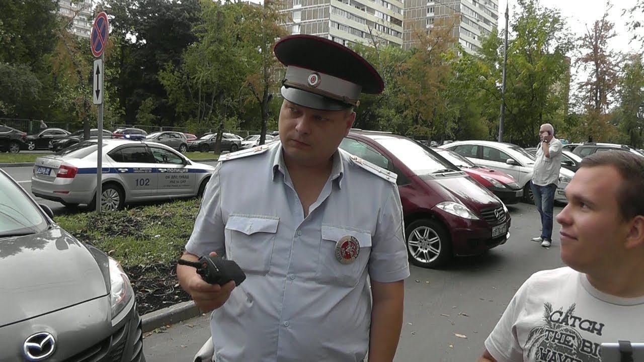 Психоз на 8-е Марта. Часть 2. Может тебе камеру разбить? Москва.