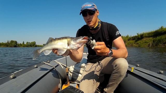 Ловля пучеглазых. Где искать берша на Оке. Джиг. смотреть онлайн