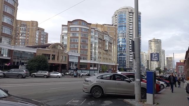 Прогулка от Московской улицы по Радищева/ Ekaterinburg /no comments