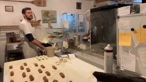 Швейцария. Жизнь в Швейцарии . Работа в булочной.