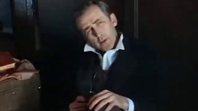 ненужные знания смотреть онлайн