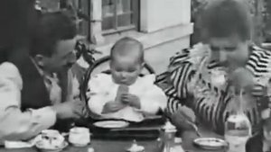 Завтрак младенца / REPAS DE BÉBÉ (1895)