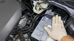 VOLVO XC40 HOW TO CHANGE REPLACE BATTERY BATTERIE WECHSELN LOCATION DIY