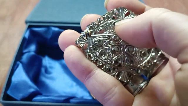 новинки винтажных брошеи. @122Froggie смотреть онлайн