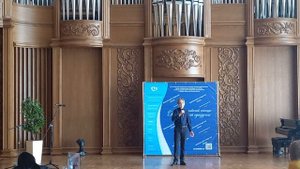 "Небо всегда за нас", исполняет СЕРЖАНТОВ ИЛЬЯ