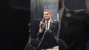 Michael Bublé @ Oracle Arena Oakland 4/3/19 - “Forever Now”