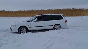 Honda Orthia в снегу