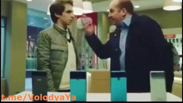 Про телефон с 4 камерами смотреть онлайн