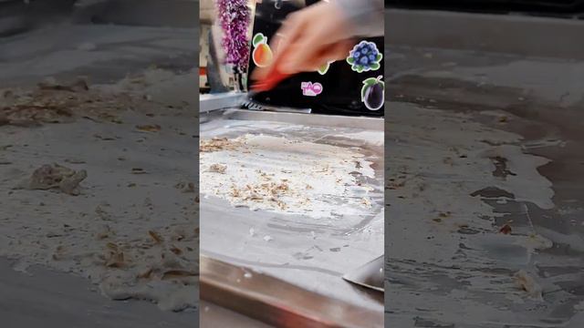 ТАЙСКОЕ жареное МОРОЖЕНОЕ из СОЛЁНОЙ СОЛОМКИ / эксперимент заморозка / СОЛЁНОЕ МОРОЖЕНОЕ / необычно