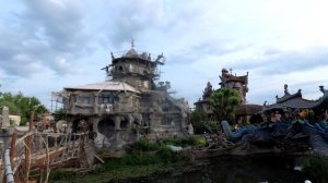 крыша  дома из  цемента..  оформление бани.