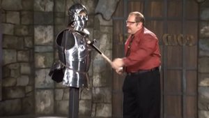 ПОЧЕМУ ФЕНТЕЗИ МОЛОТ ПЛОХОЕ ОРУЖИЕ? | Фентези vs Реальность | Ammunition Time