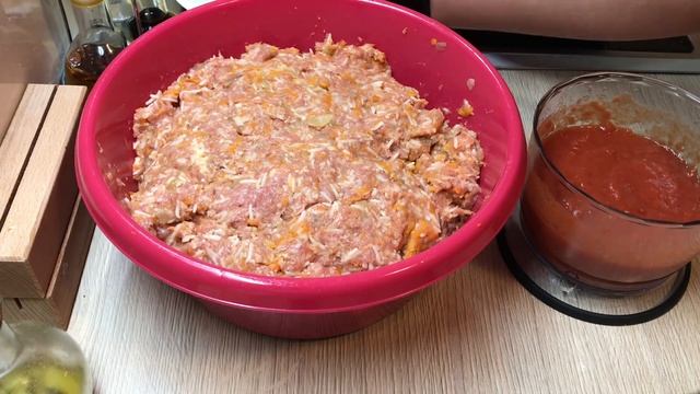 Это так вкусно, что вы будете готовить снова и снова! Фаршированные перцы, самый лучший рецепт!