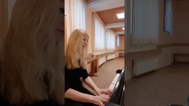 М.КОРНИК,M.CORNICK смотреть онлайн