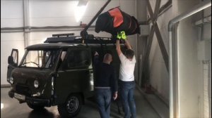 Тюнинг внедорожника УАЗ. Мини кран на крышу буханки.
