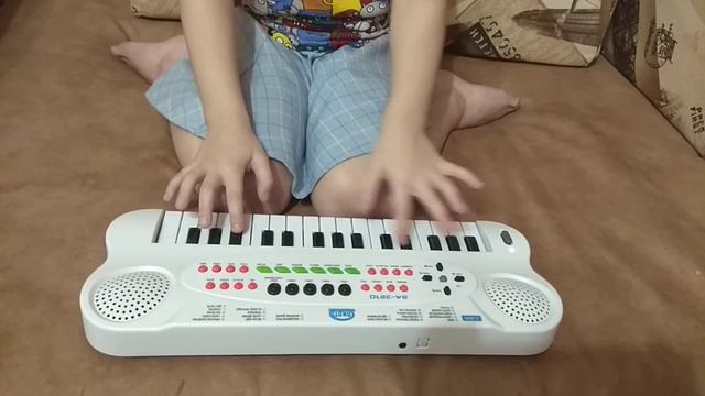 Собачий вальс на синтезаторе. смотреть онлайн