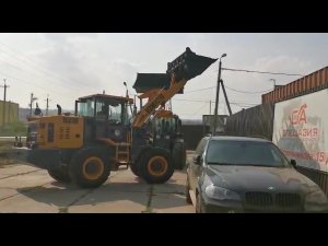 Фронтальный погрузчик HZM XC33D