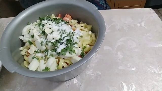 САЛАТ ДОНСКОЙ ЗАКРЫВАЮ НА ЗИМУ. смотреть онлайн