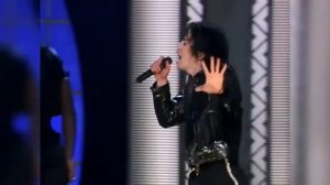 Michael Jackson ft. Slash - Beat It | 30th Anniversary Celebration | Madison Square Garden 2001
