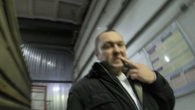 Замена РВД на аутригере крана INMAN IT150 в Москве смотреть онлайн