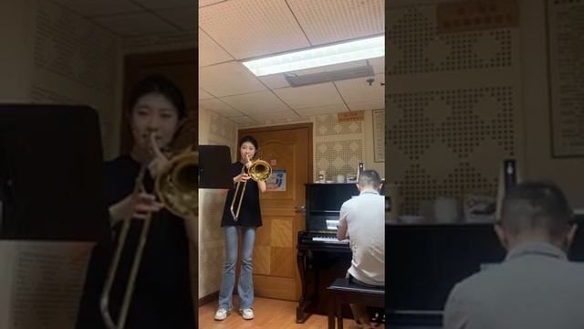 студента：Ян Сюаньнин играет концерт смотреть онлайн