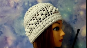 НАРЯДНАЯ ШАПОЧКА УЗОРОМ 3,,Д,, крючком. Шапочка для начинающих.