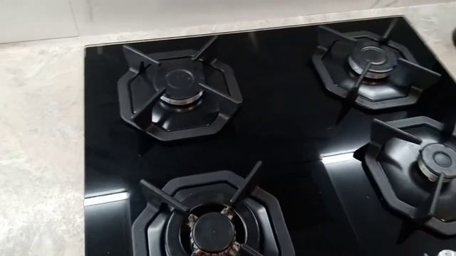 Распаковка — Газовая варочная панель Maunfeld EGHG.64.23CB/G смотреть онлайн