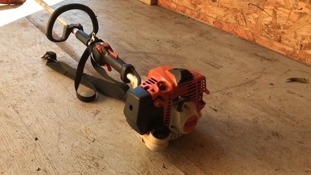 Stihl FS 94 R - 2 year review - cold start смотреть онлайн