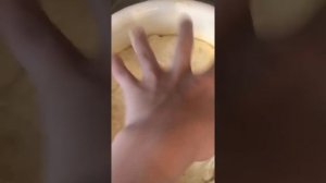 Готовим пирожки с яйцом и луком