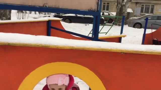 Кораблик. Детская площадка. Видео для детей. смотреть онлайн