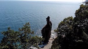 Пеший поход на БЕЛУЮ ЦЕРКОВЬ. Отдых на берегу моря. Дальнегорск Приморский край