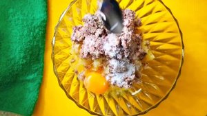 Экономные рыбные котлеты. Котлеты из рыбных консервов с картофелем