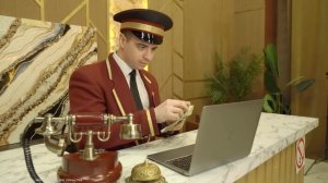 КОРОЧЕ ГОВОРЯ, ОТКРЫЛ САМЫЙ ДОРОГОЙ ОТЕЛЬ