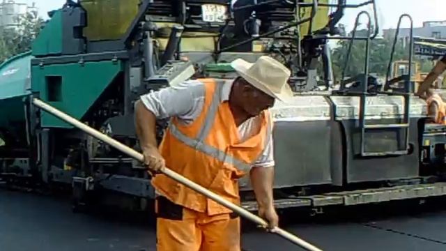 Укладка асфальта . смотреть онлайн