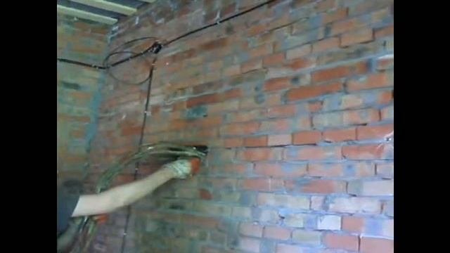 Технология заливки ппу в межстеновые пустоты.wmv