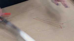 Перенос вытачки и ее вершины.