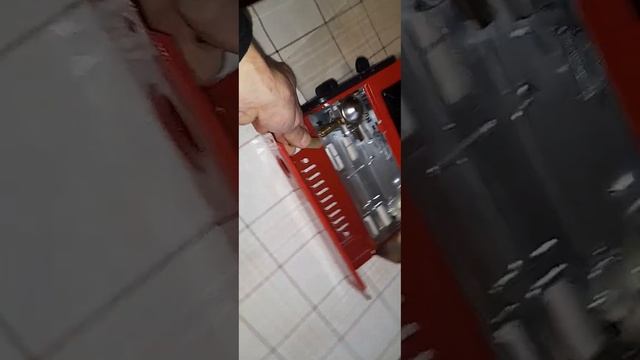 Переносная, портативная газовая плитка Intertool GS-0001. Распаковка и тест. смотреть онлайн