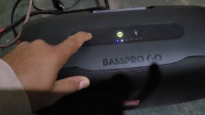 Harman Basspro go JBL na configuração máxima potência bass pro