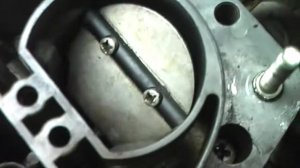 Ремонт карбюратора 073 СОЛЕКС, верх распылителей в бензине