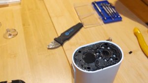 Disassembly imilab Xiaomi Mijia EC2 Security Camera CMSXJ11A for replacing the battery.