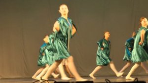 ТАНЕЦ "РЕКА". ИСПОЛНЯЕТ АНС. "МИСТЕРИЯ", КОЗЬМОДЕМЬЯНСК
