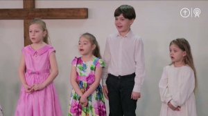 Пение детского хора _ Церковь Святой Троицы ХВЕ