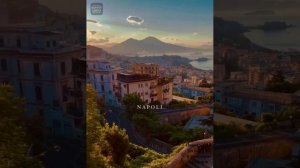 Представьте себя в Неаполе - итальянском городе у подножия Везувия, где современность переплетает...