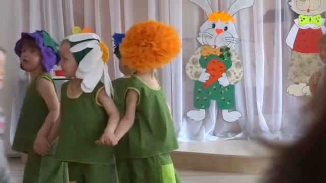 цветочки и бабочки смотреть онлайн