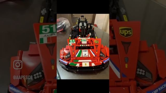 La Ferrari 488 GTE AF Corse de Lego en estado más avanzado