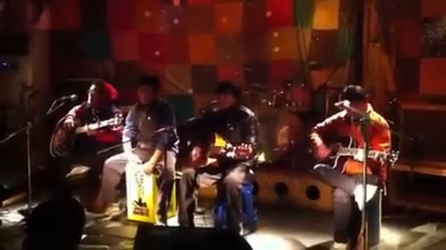 콜트콜텍 기타노동자 밴드의 첫 공연 실황 смотреть онлайн