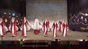 Грузинский танец девушек.Студия танца "Антре"