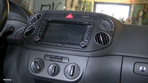 AV9-Lite von M.I.C.  Android Autoradio