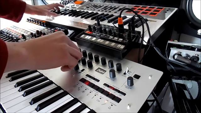 Tech House,Techno Jam with Minilogue,Volca Kick and APC40mk2 смотреть онлайн