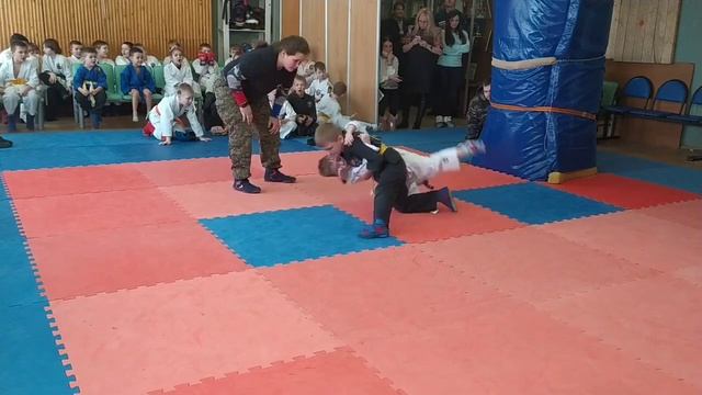 Турнир по "Combat Sambo" посвящённый Дню вывода войск из Афганистана смотреть онлайн